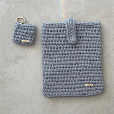 Funda para tablet y auriculares - Colores neutros - 10-12